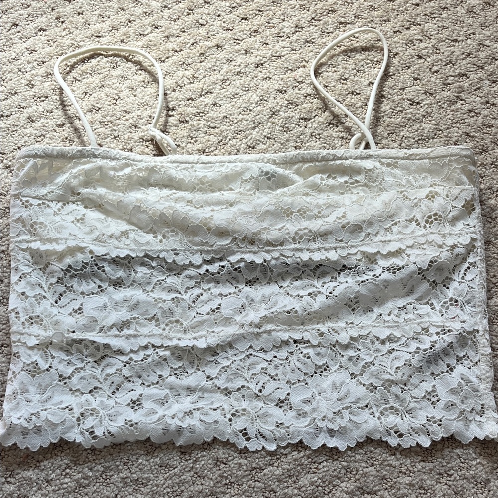Out From Under Ivory Lace Trim Tank Size Large